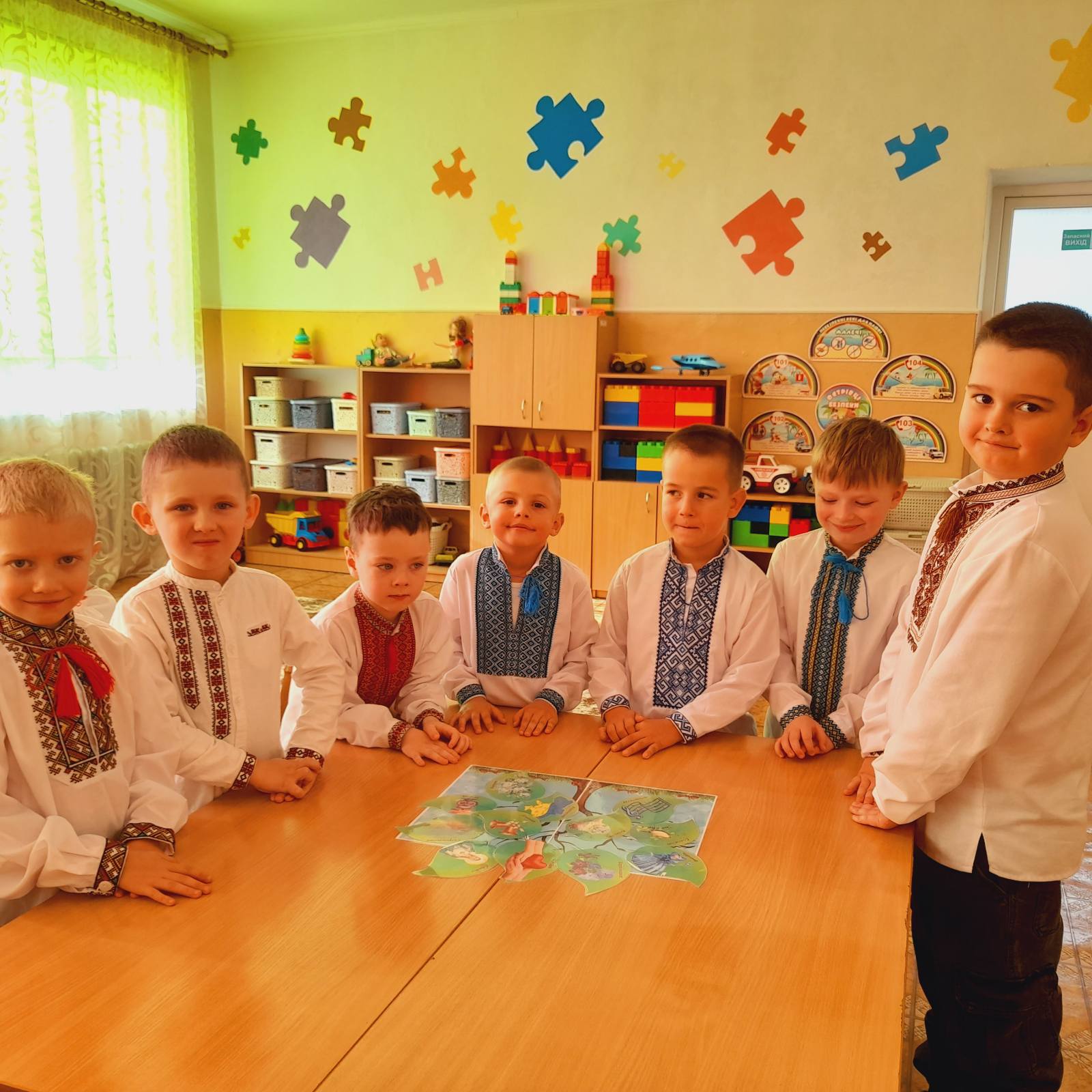 Фото без опису