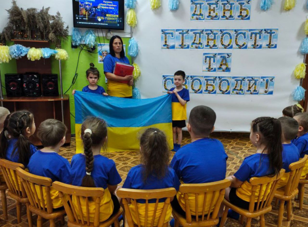 Фото без опису