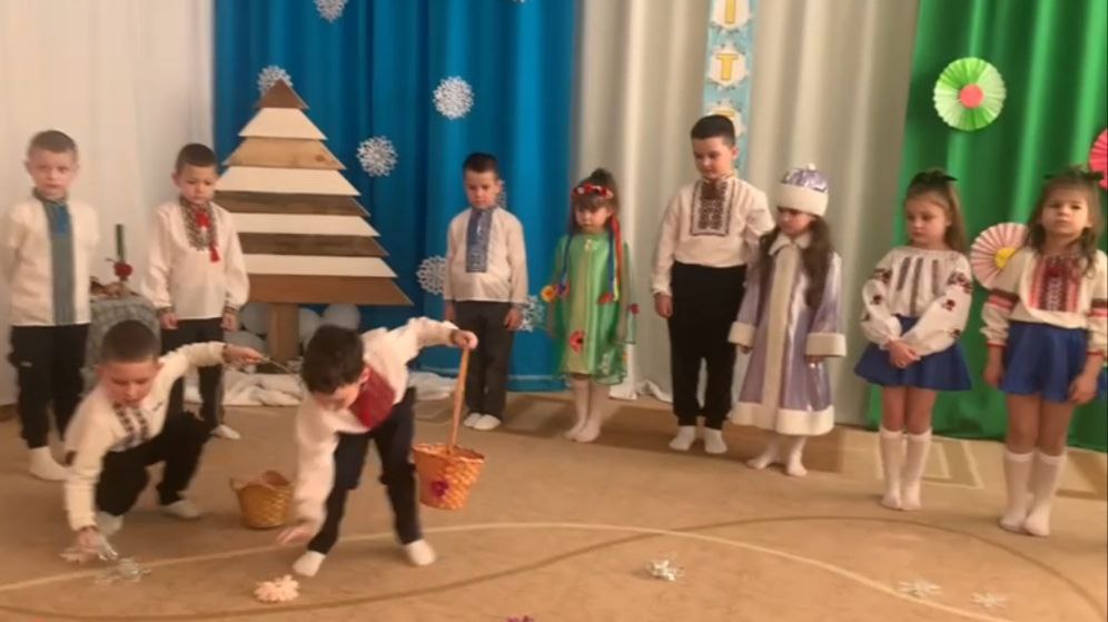 Фото без опису