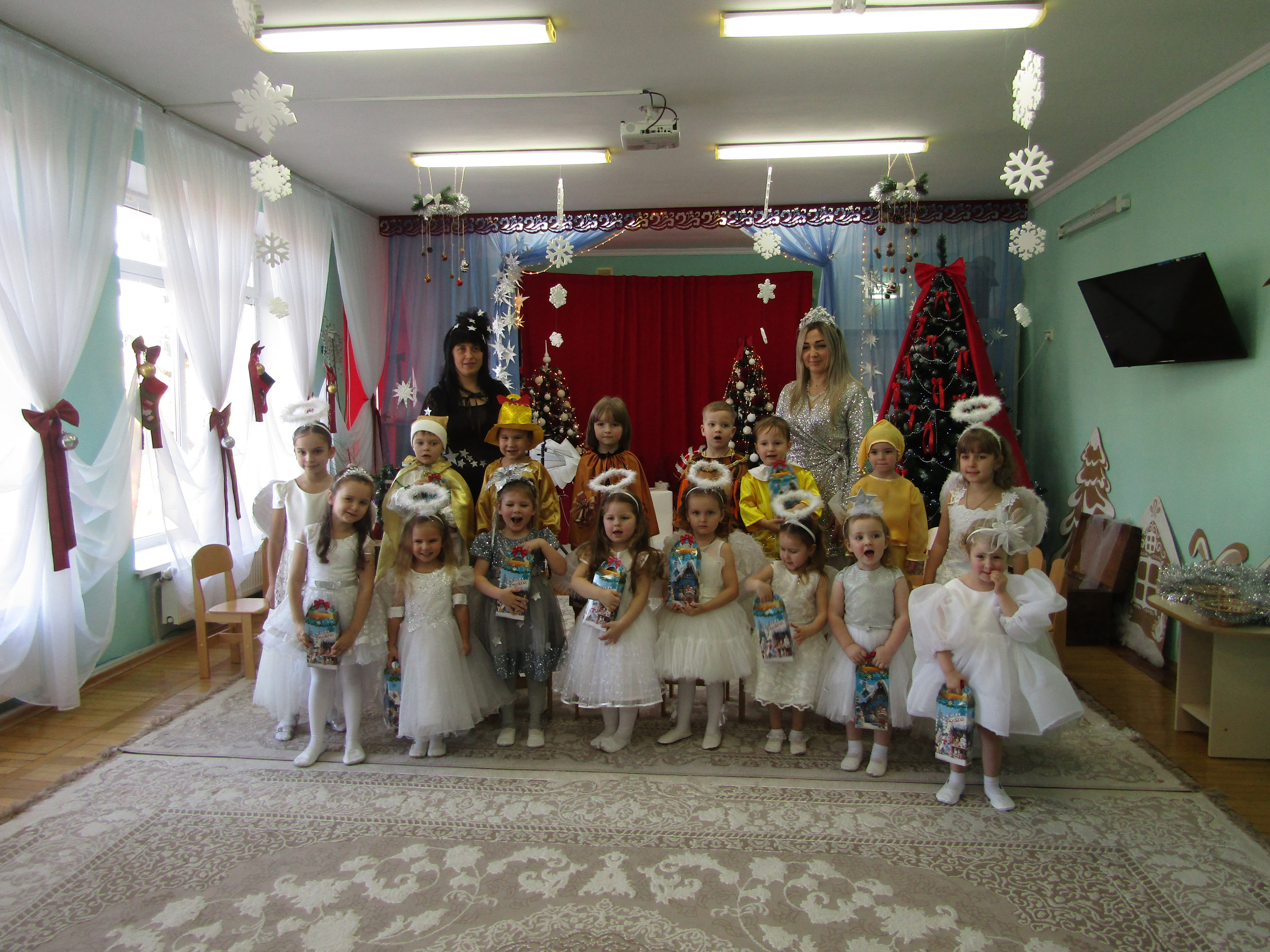 Фото без опису