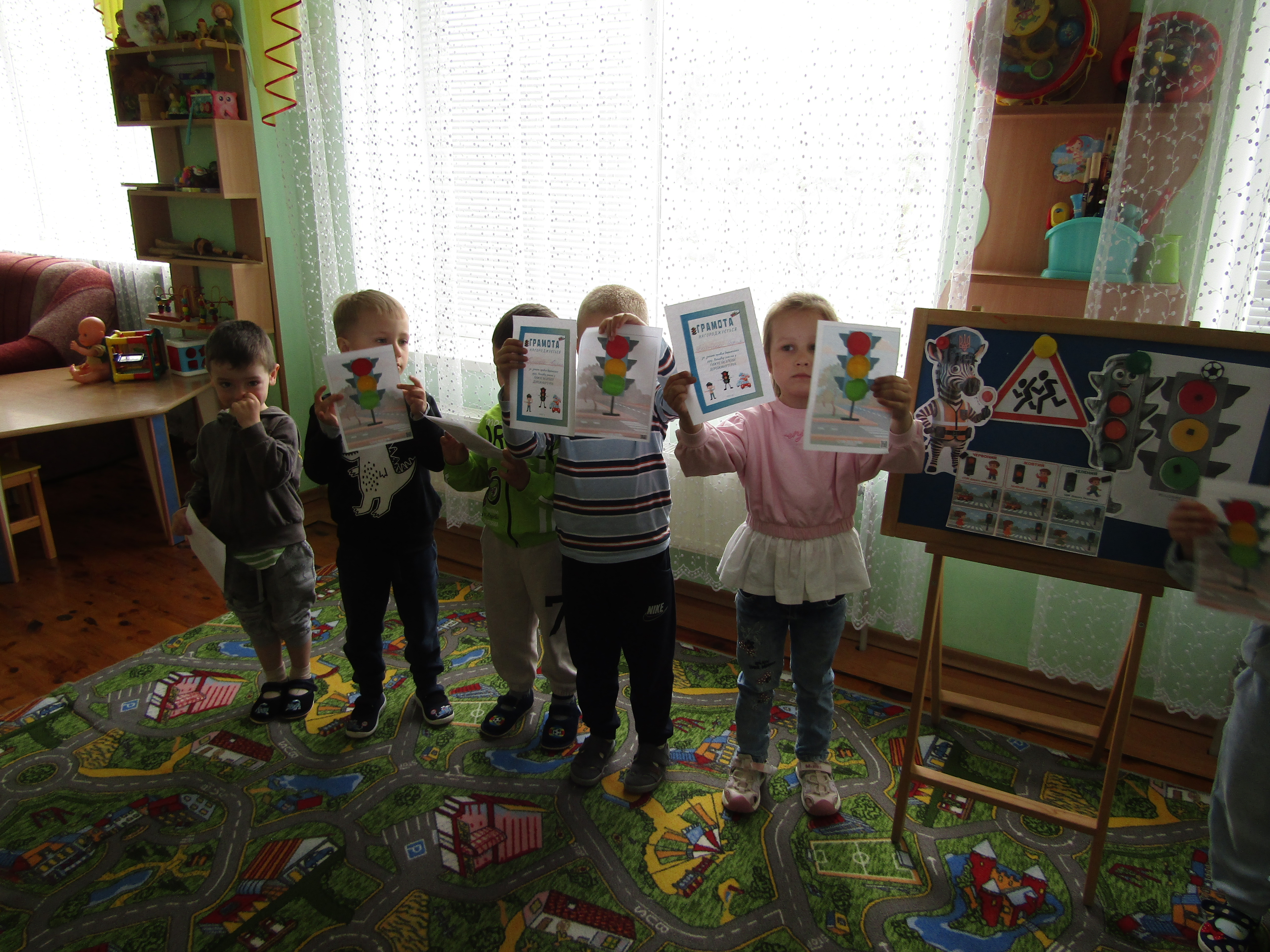Фото без опису