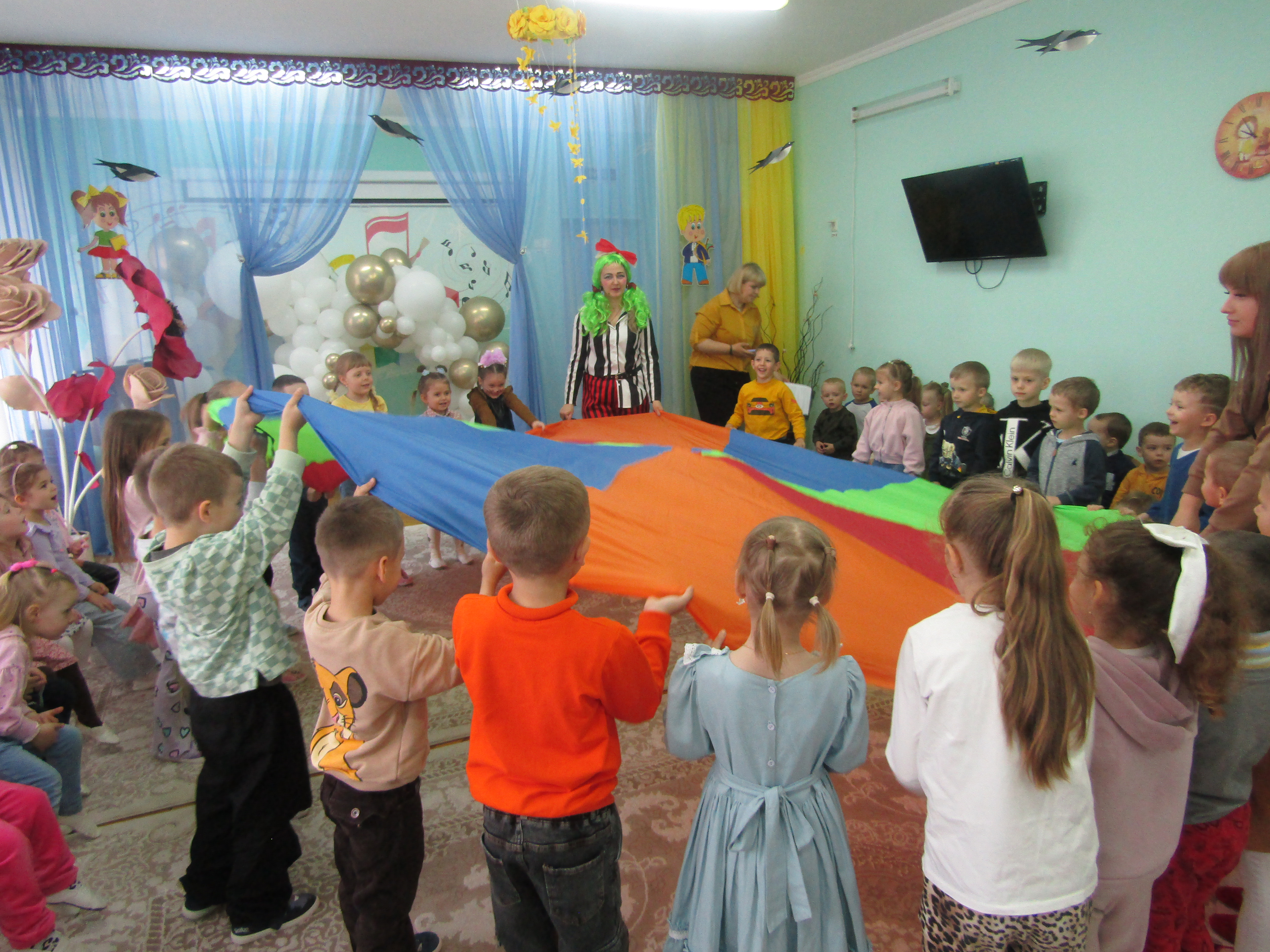Фото без опису