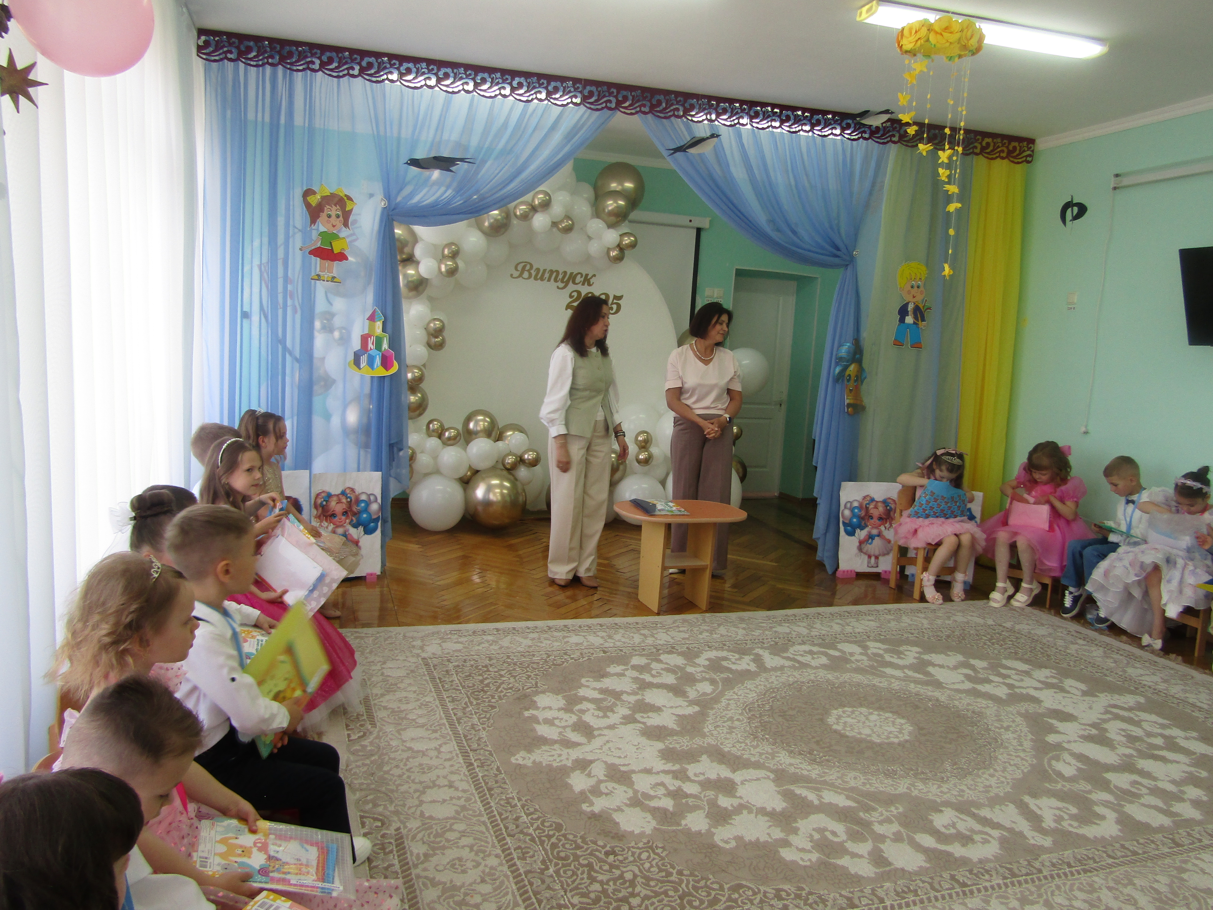 Фото без опису