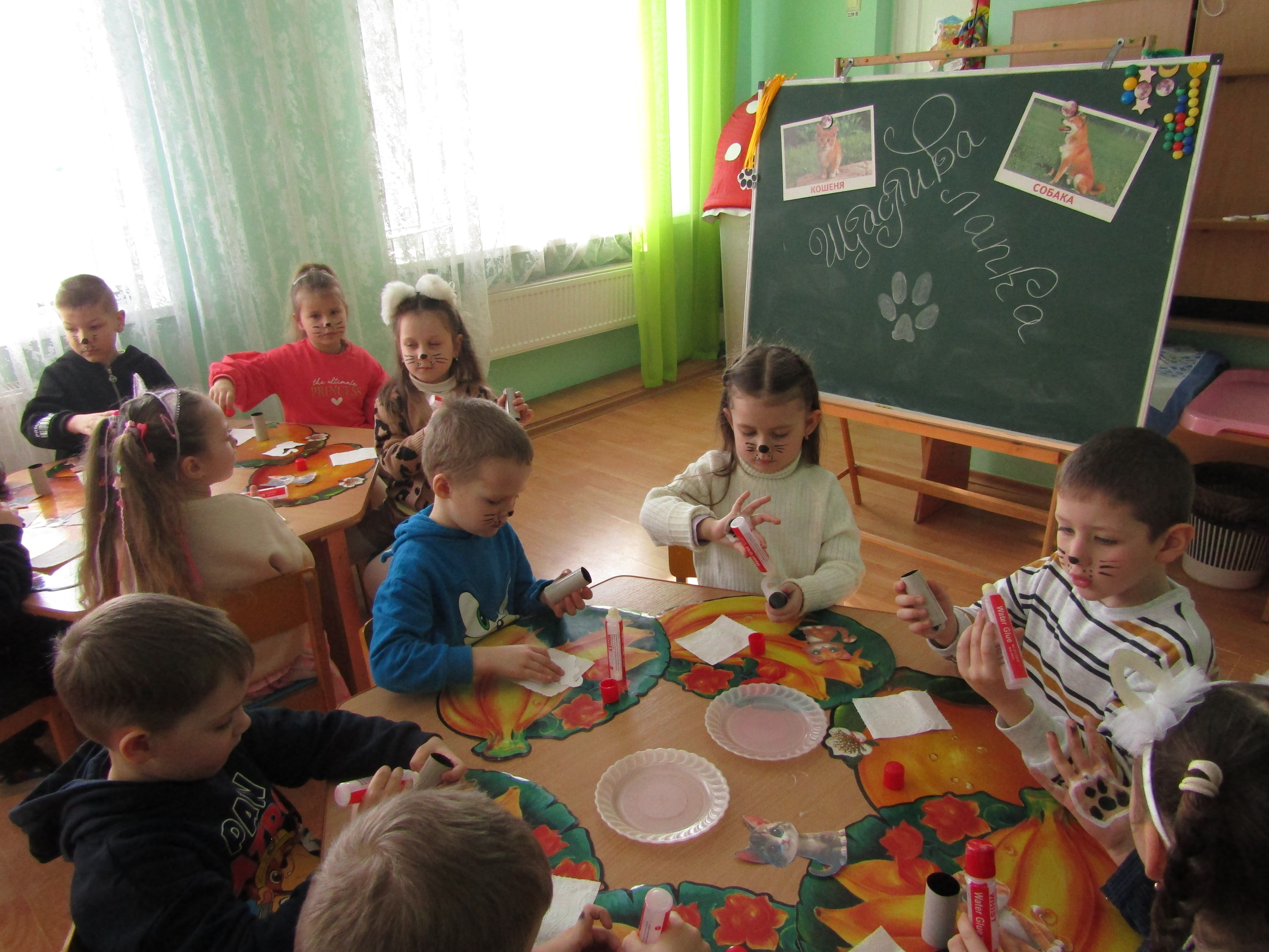 Фото без опису