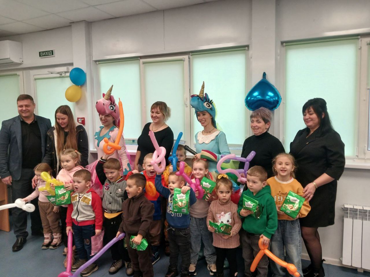 Фото без опису