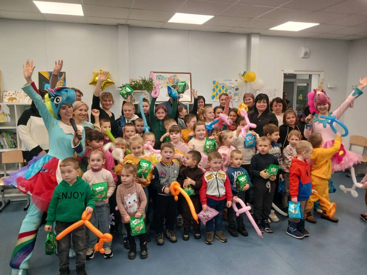 Фото без опису