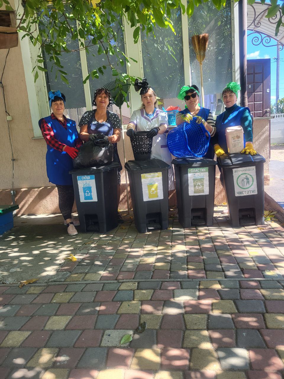 Фото без опису