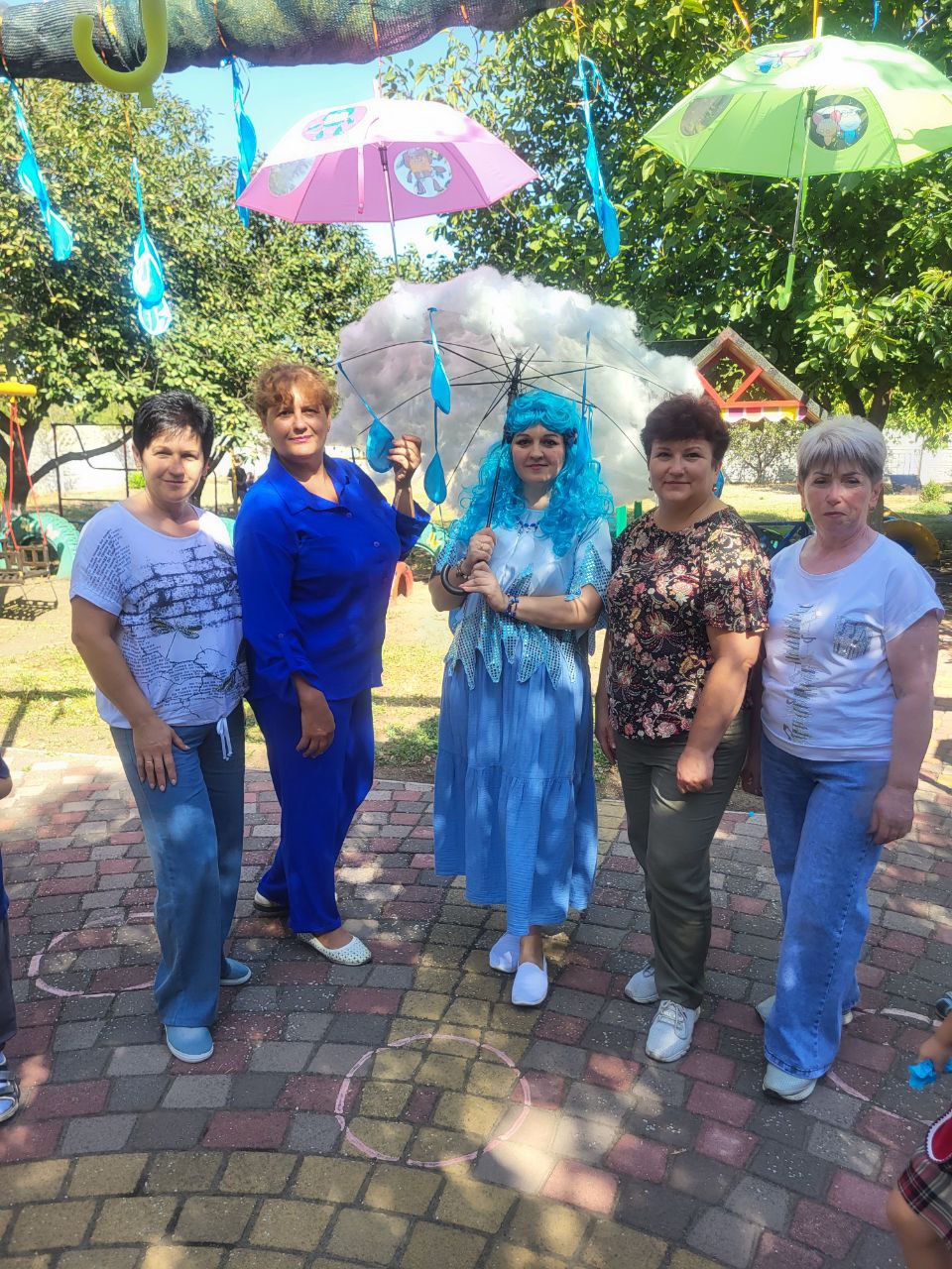 Фото без опису