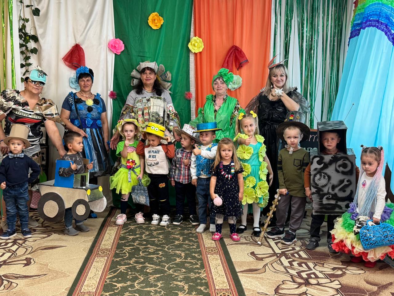 Фото без опису