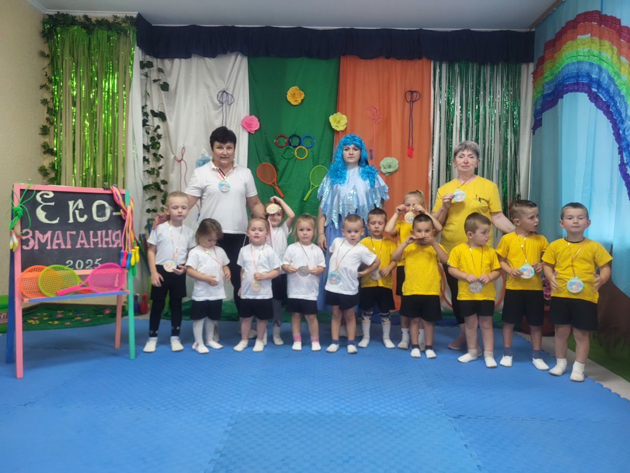 Фото без опису