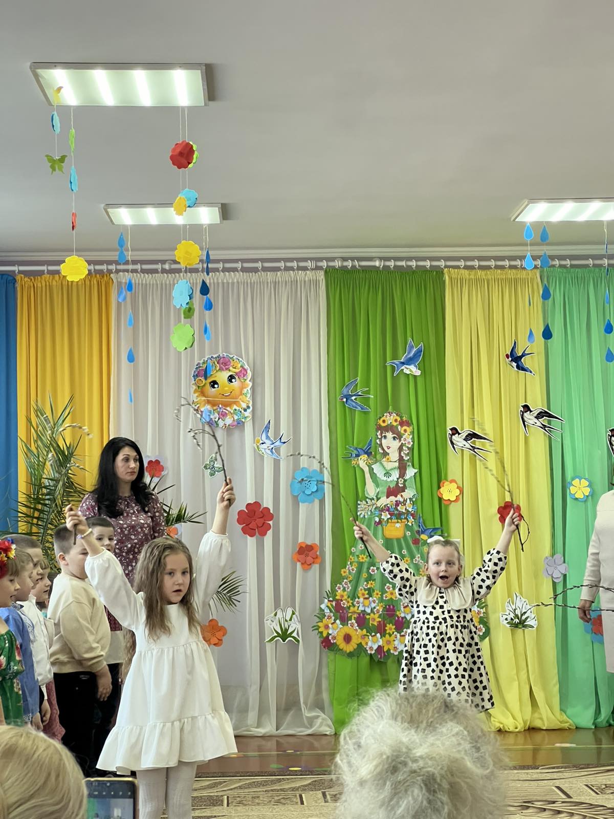 Фото без опису