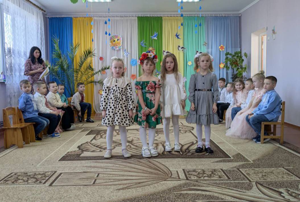 Фото без опису
