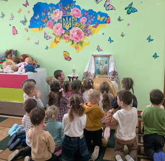 Фото без опису