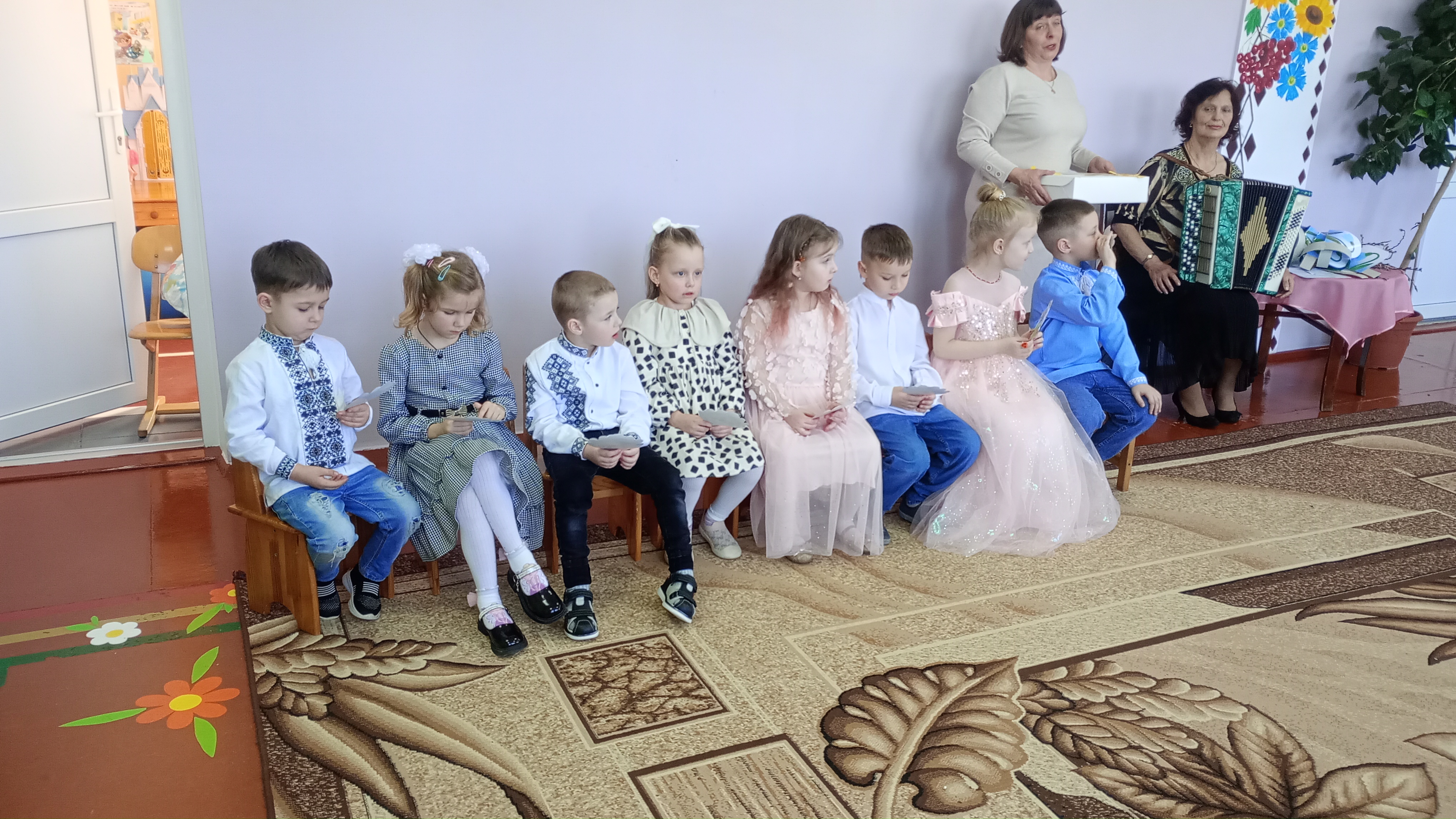 Фото без опису