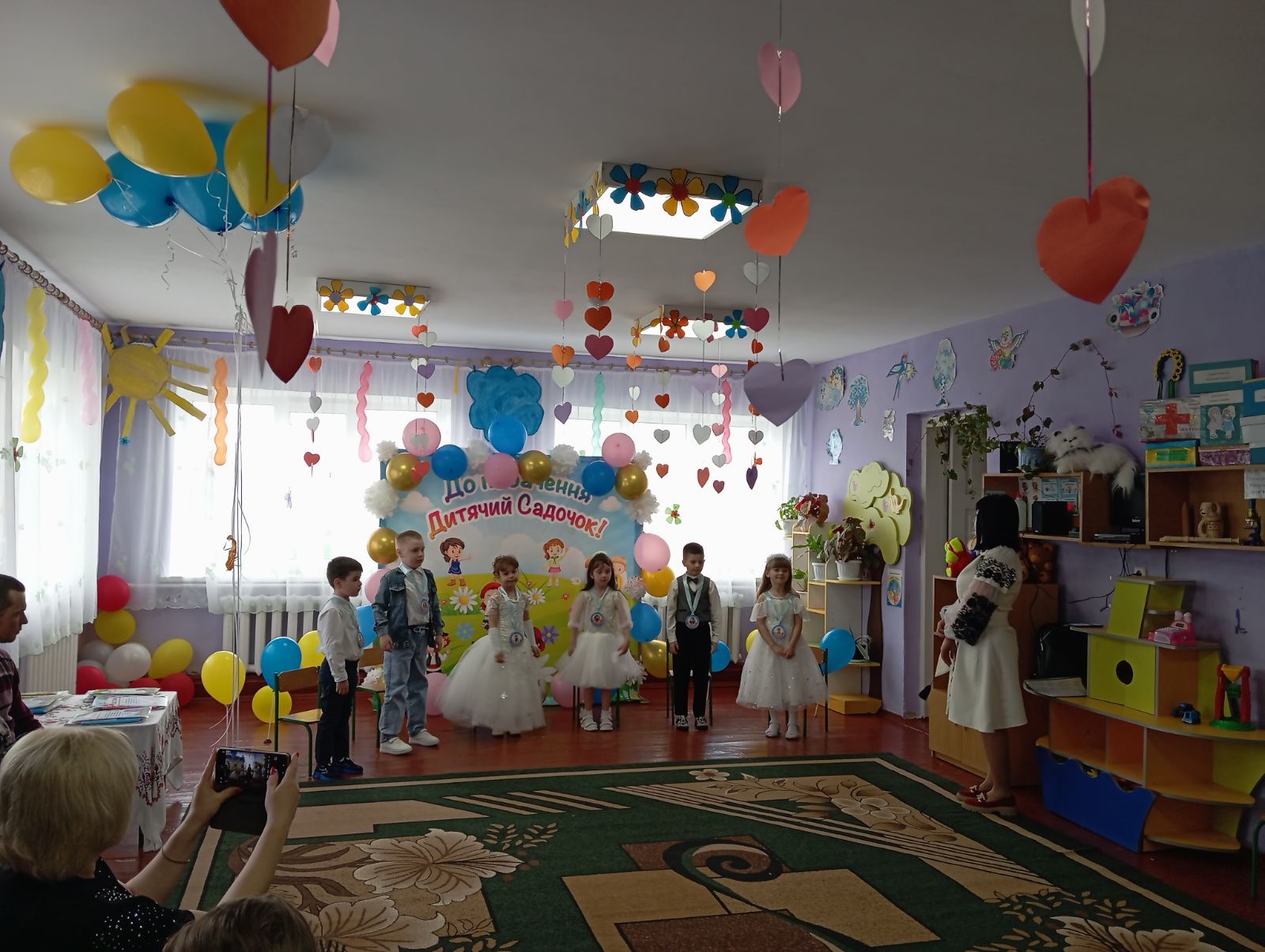 Фото без опису