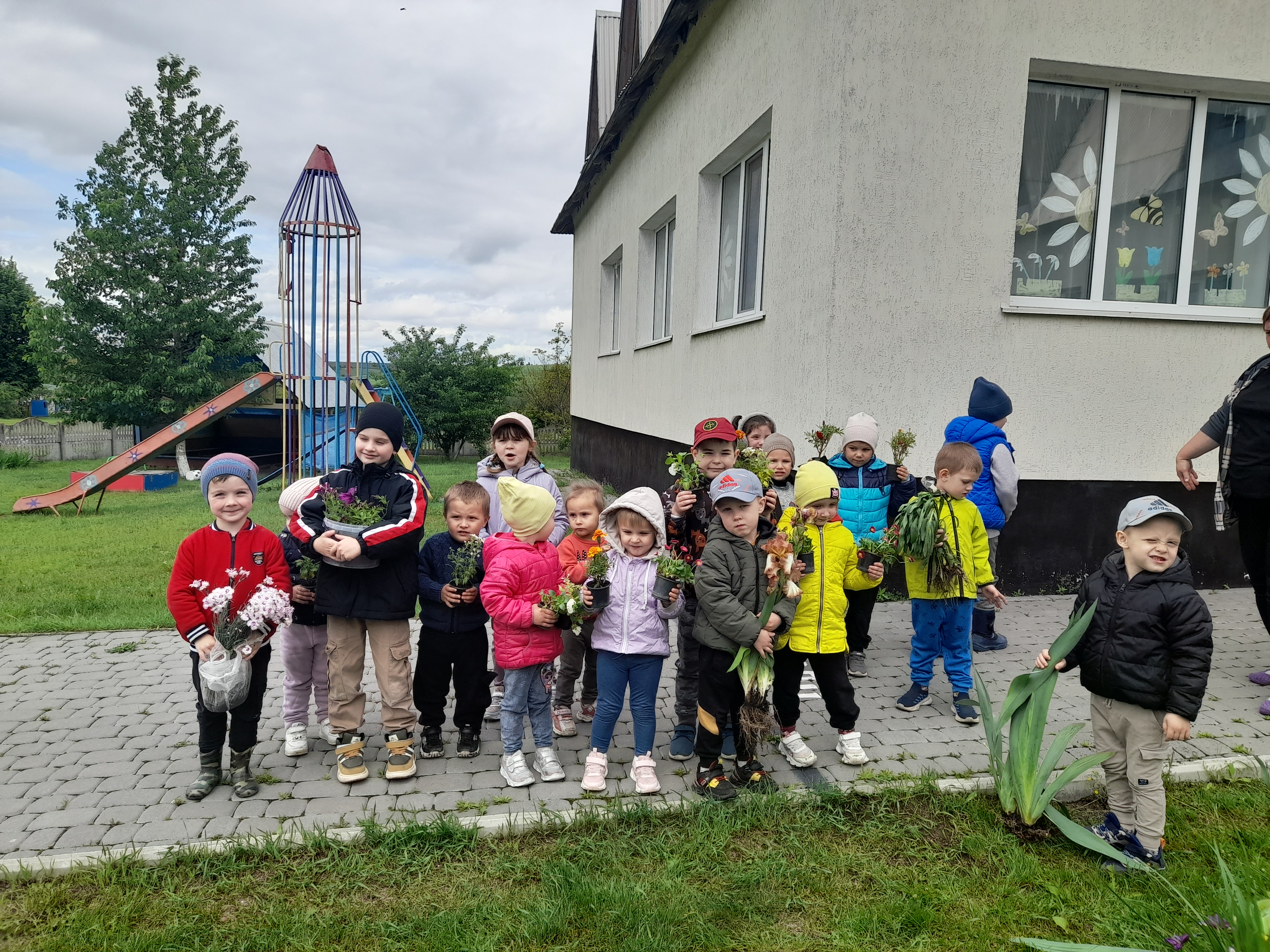 Фото без опису