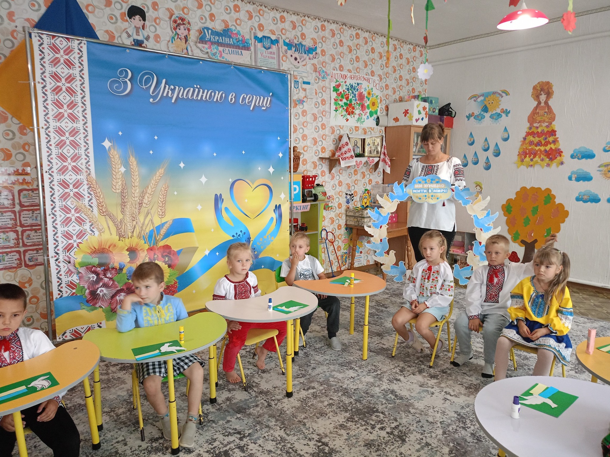 Фото без опису