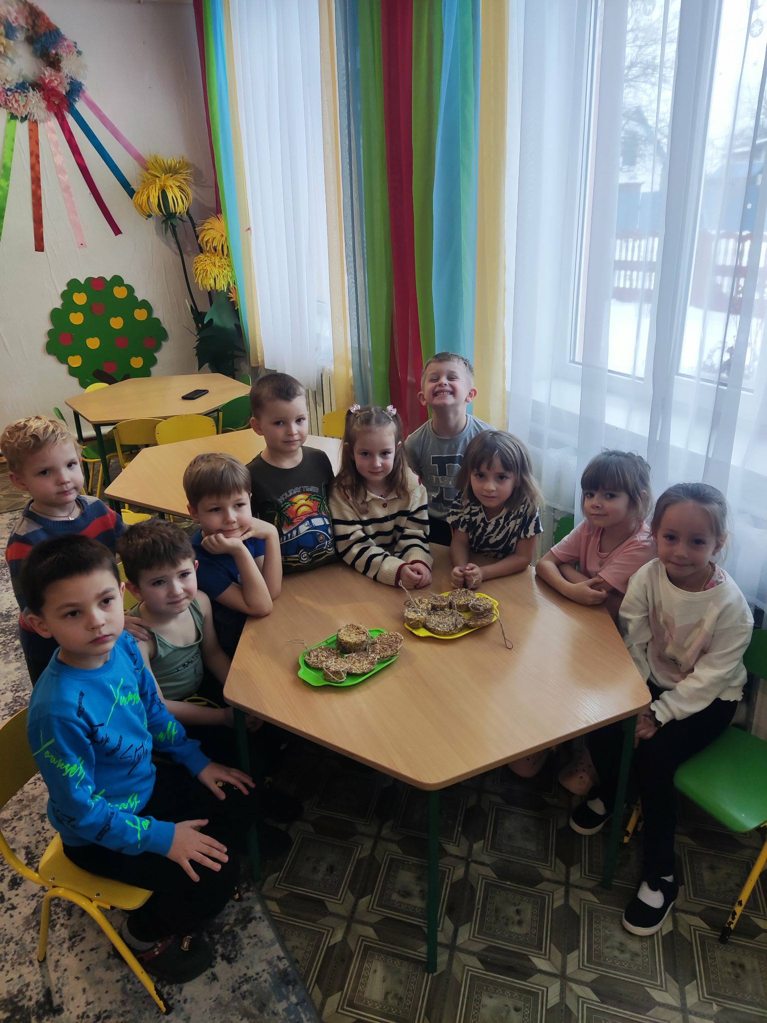 Фото без опису