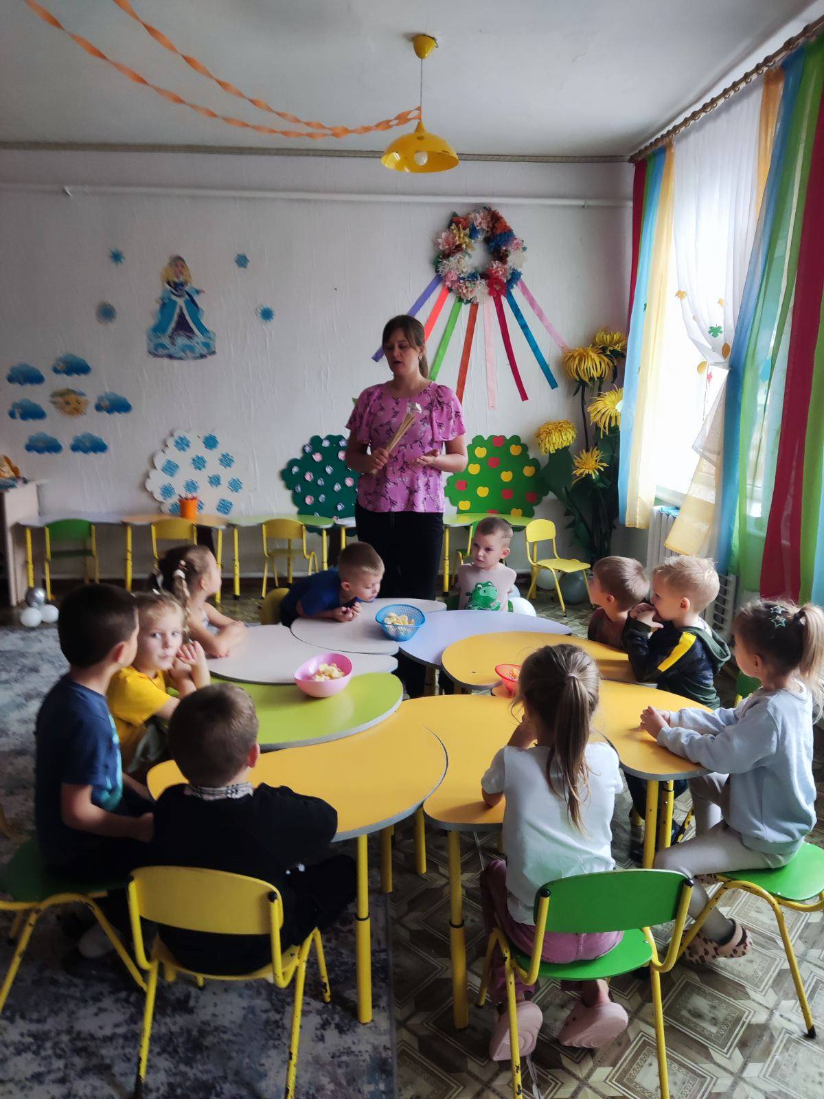 Фото без опису