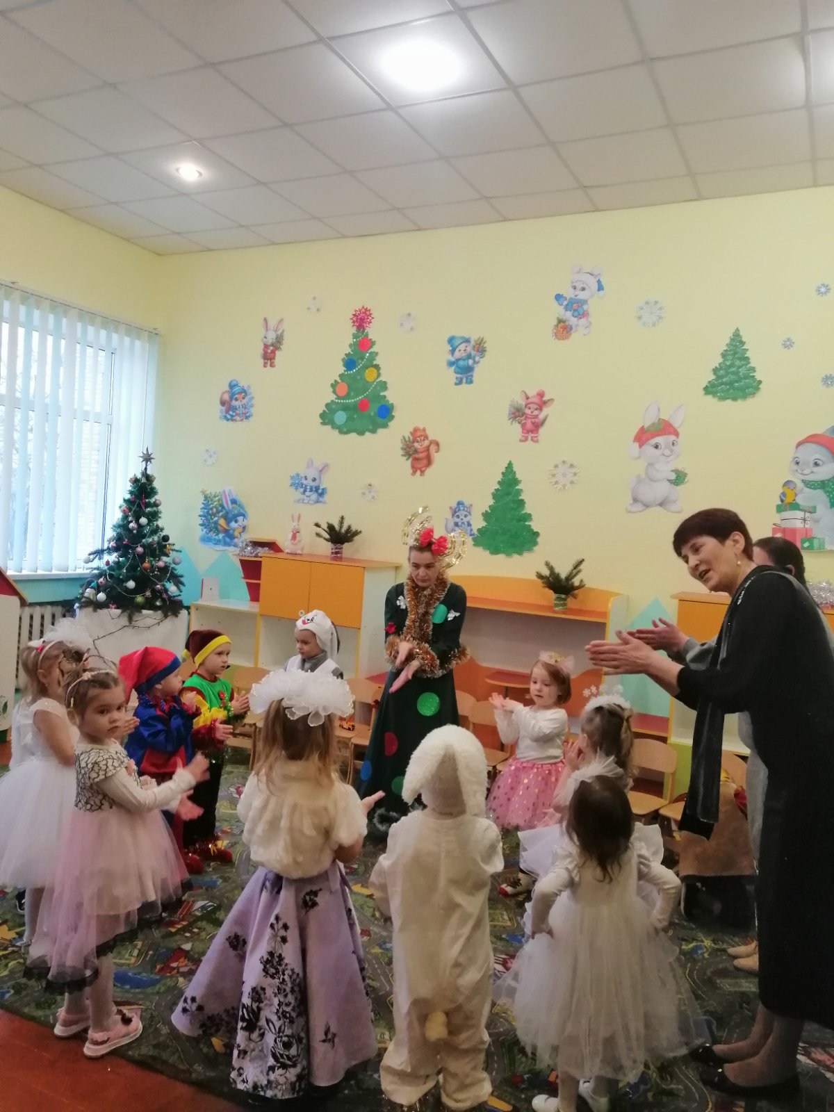 Фото без опису