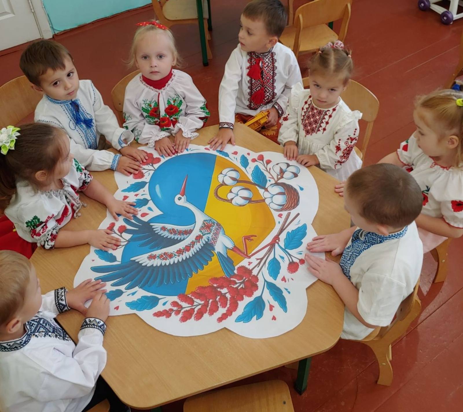 Фото без опису