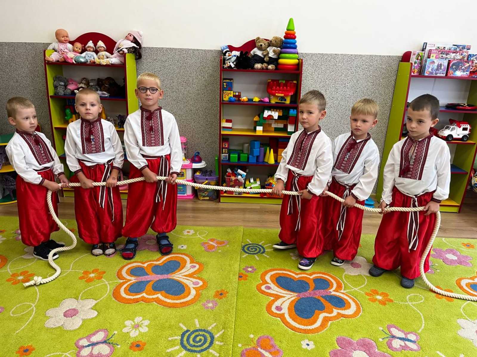 Фото без опису