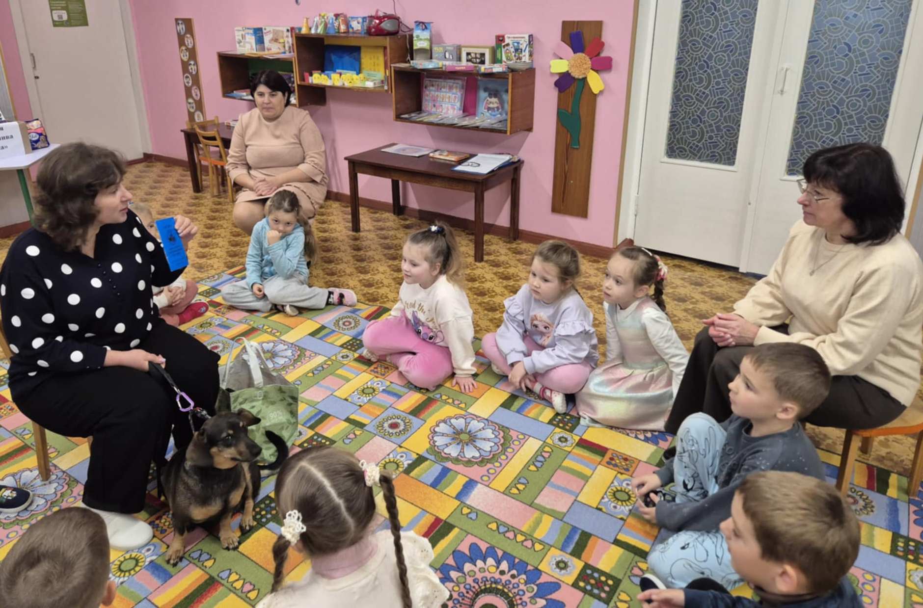 Фото без опису