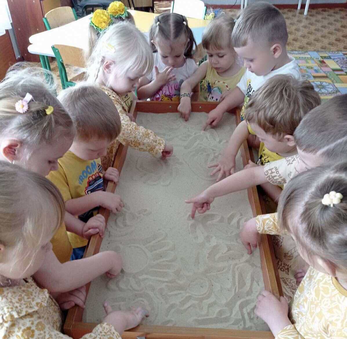 Фото без опису