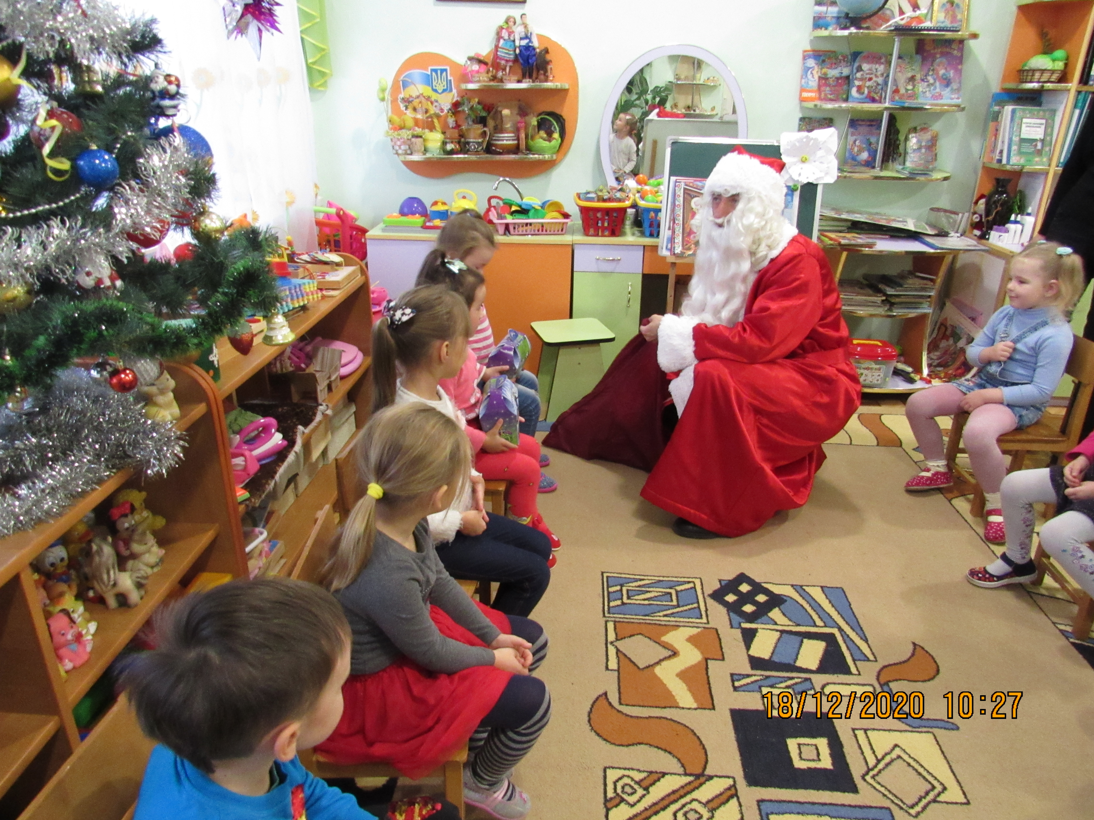 Фото без опису