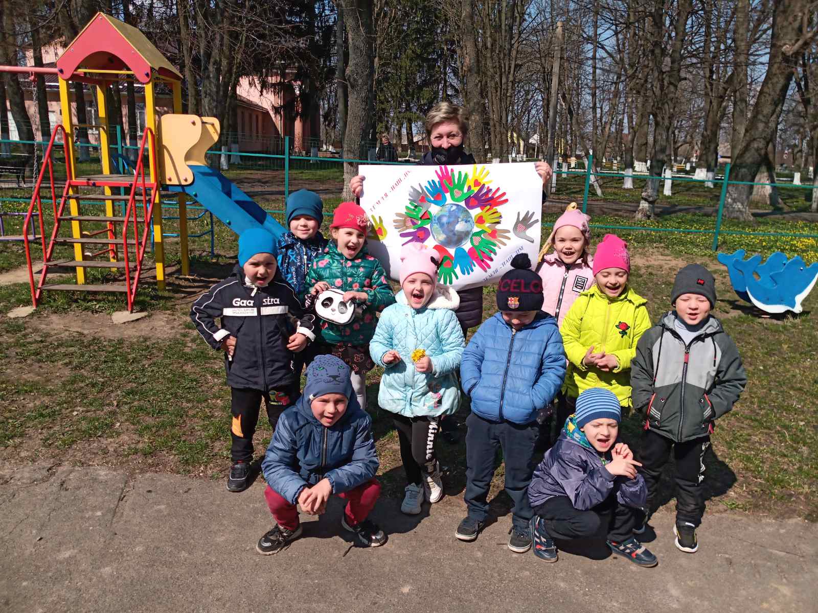 Фото без опису