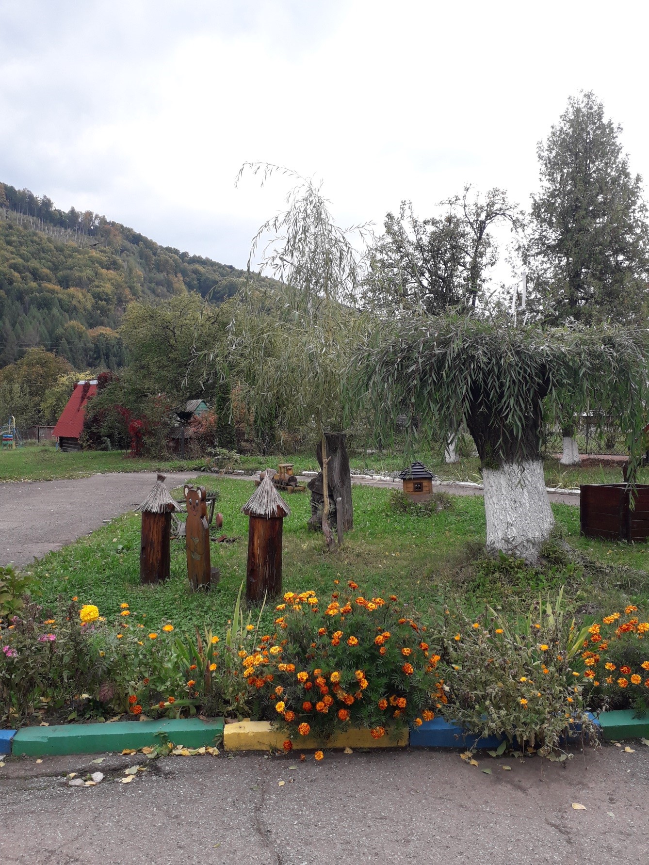 Фото без опису