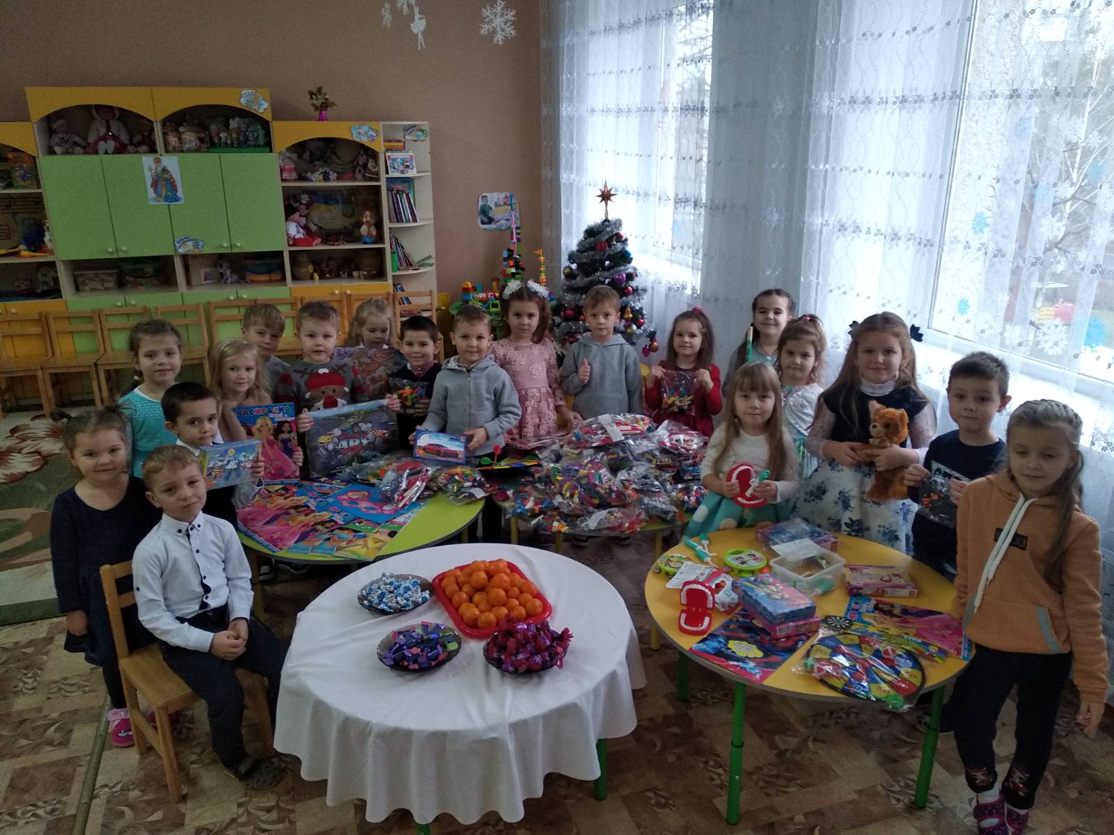 Фото без опису
